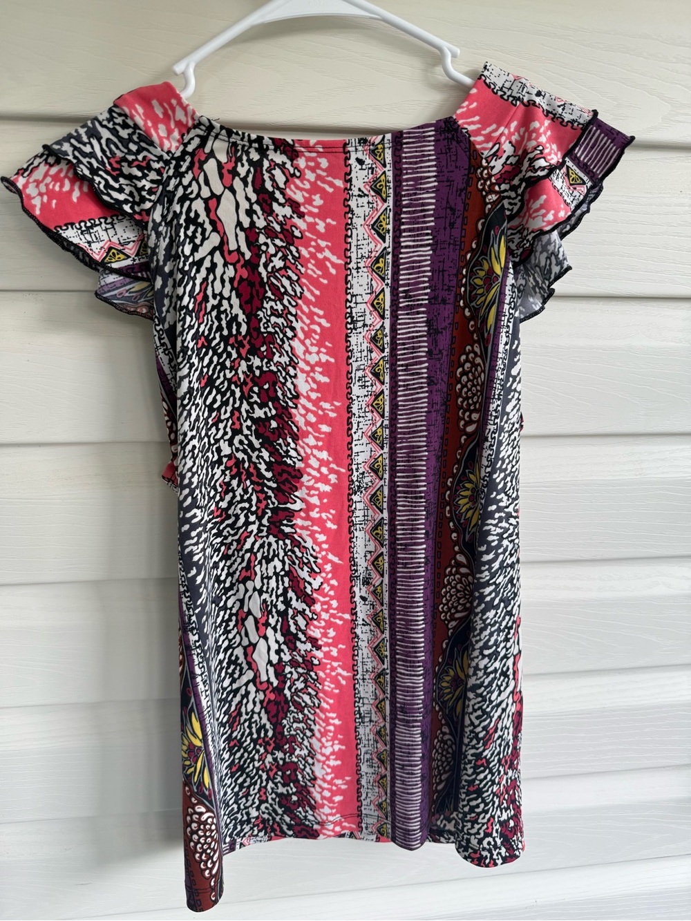 Susan Lawrence Pink & Purple Ruffle V-Neck Camisole - Picture 7 of 8